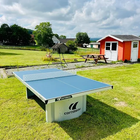 - Komfort-ferienhaus Mitten In Der 5 Personen
