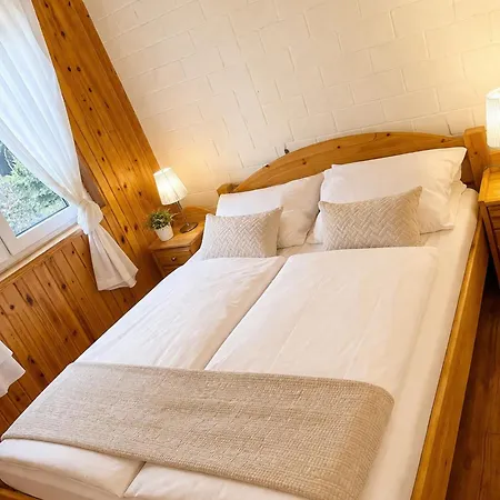 - Komfort-ferienhaus Mitten In Der 5 Personen #67 *
