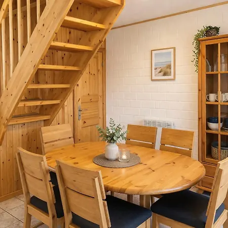 - Komfort-ferienhaus Mitten In Der 5 Personen #67 * Extertal